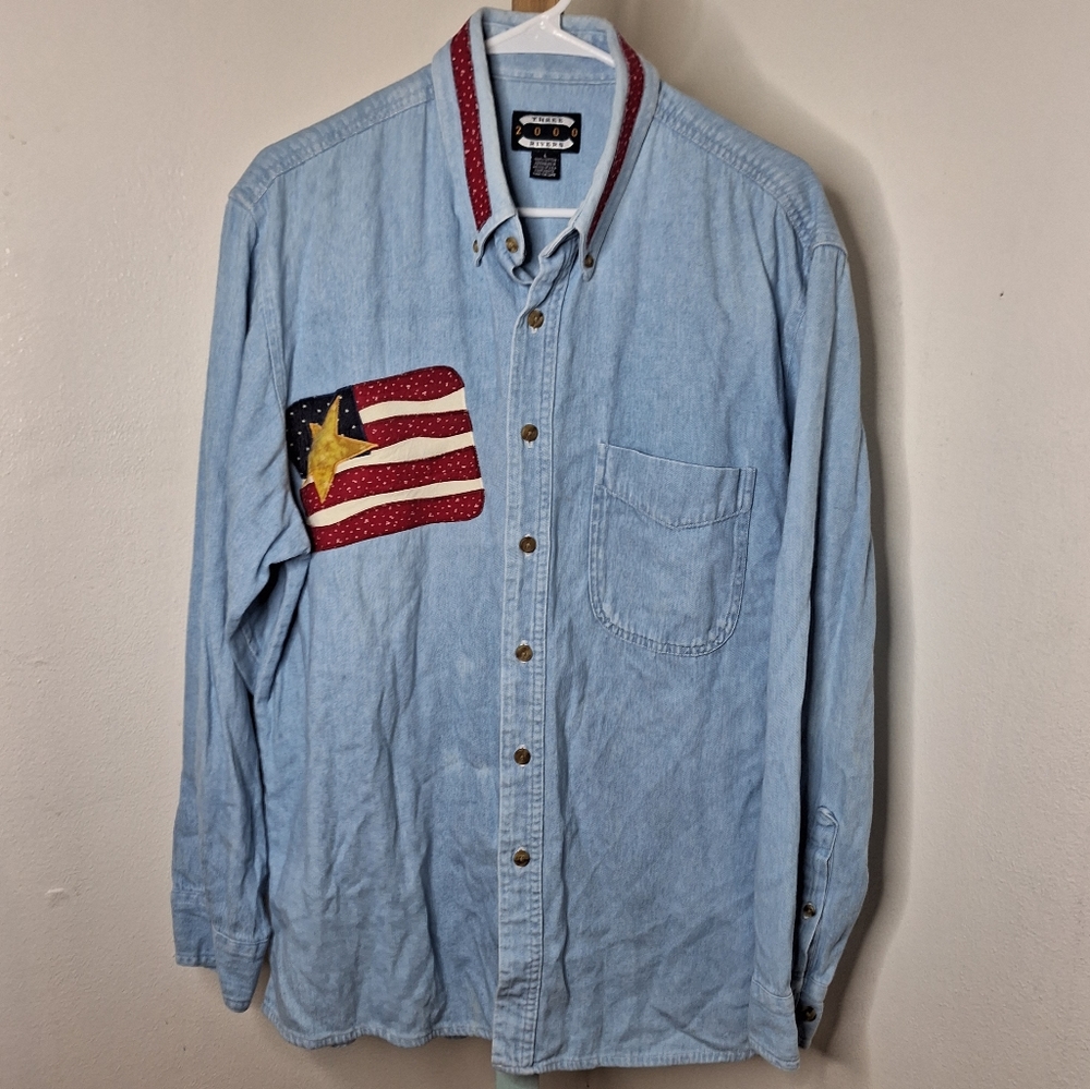 Three Rivers Denim Shirt - Picture 2 of 9